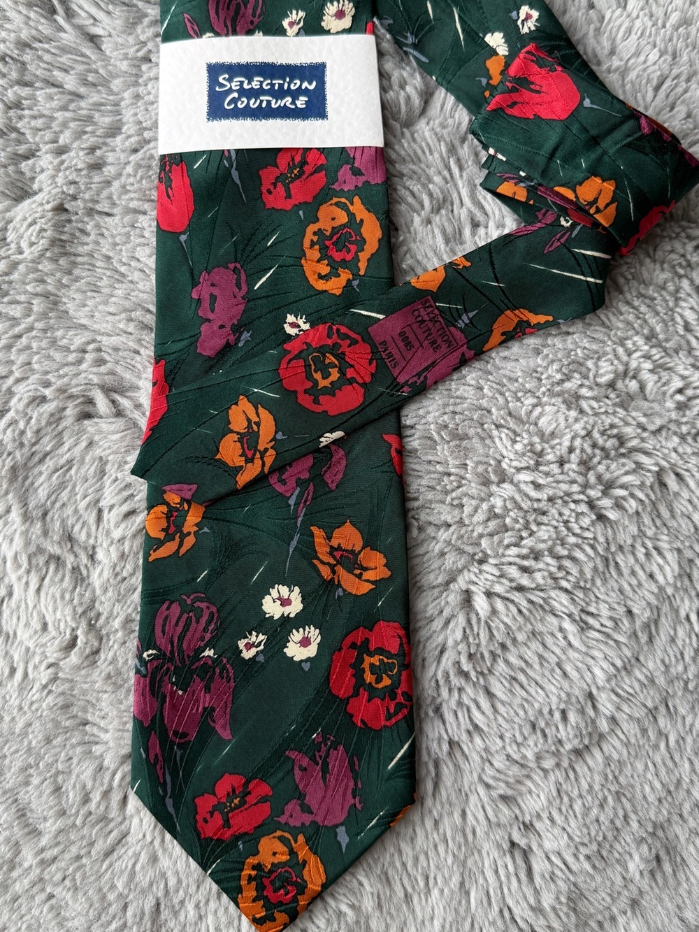 Rare New Givenchy Gentleman Couture Selection 100% Silk Tie Made Italy 3.75"